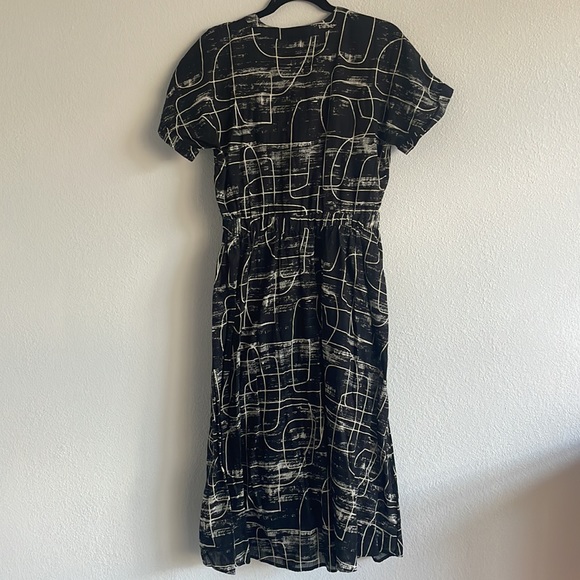 Mossimo Graphic Maxi Dress - Picture 6 of 6